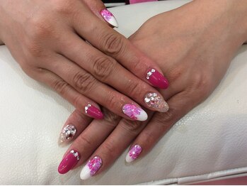 シャンネイルケアサロン(Shan Nail caresalon)/お花ネイル