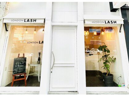 ロンドンラッシュ 函館店(LONDON LASH)の写真