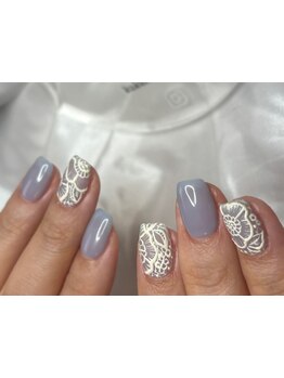 手描きアートが得意なサロン