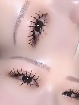 リバイン 岡山見石店(REBYNA)/- Double flat lash -