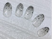 ネイルサロンアンドスクール アイビー(IVY)/お洒落グラデーション