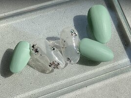 きらきらミントネイル