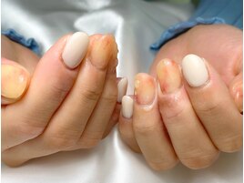桃ネイル