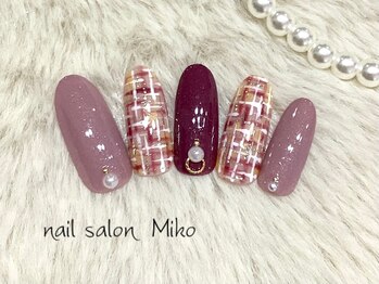 ミコ(Miko)/11月 定額デザイン¥8,800