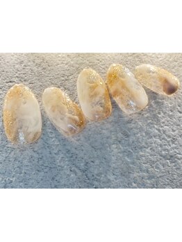 シンプル系（オフィス・日常）が得意