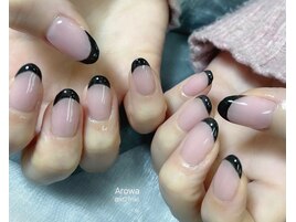 黒フレンチネイル