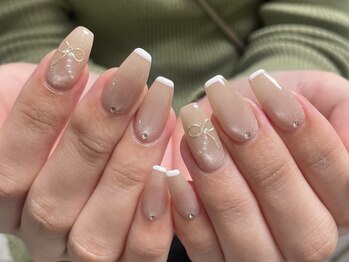 フレンチリボンネイル