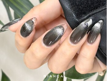 クリアフレンチマグネットネイル