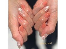 エデュース(EDUCE)の雰囲気（きれいめシンプルなデザインサンプル多数）