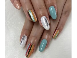 カジュアルストライプネイル☆