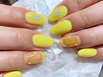 サロン ド メルシー(Salon de MERCI)/イエロー☆