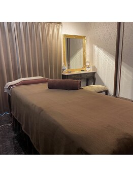 ラモーダロッソ(La moda Rosso)/施術のお部屋