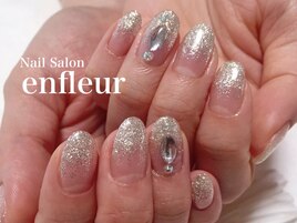 ラメグラデ＆ビジュー☆ネイル