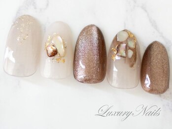 ラグジュアリー ネイルズ(Luxury Nails)/ニュアンス*ストーンNail
