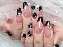 ラメール(La mer)/黒フレンチ/リボンネイル
