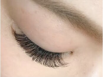 トータルビューティーサロン カノン(Kanon)/ボリュームラッシュ