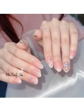 マイ(Mai)/ クリスマスネイル