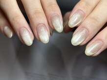 サロンドファン(salon de Fan)/シルバーマグネット