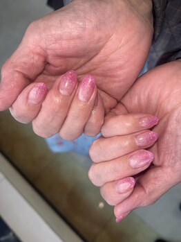 ネイルサロン エーナイン 札幌月寒店/ラメグラデーション