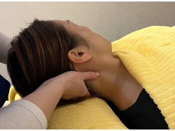 泰然/首のゴリゴリ