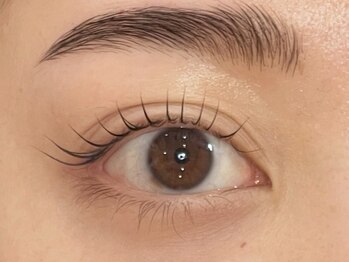 ワクシー 中目黒(WAXYYY.)/ナチュラルまつげパーマ¥5,000～