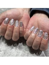 フローステラ(FlosTeLLa)/