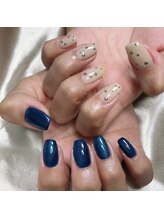 ヒトミネイルズ(Hitomi Nails)/アシンメトリーネイル