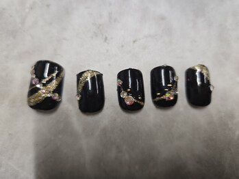 ネイルサロン ネイルクク 桑名駅前店(Nail KUKU)/