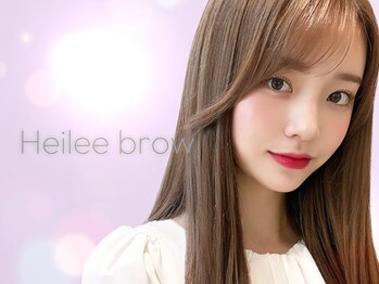 ヘイリーブロウ 梅田本店の写真/[梅田/アイブロウ/束感まつげパーマ］コスパ◎大人女性の魅力をパリジェンヌ×HBLで引き出す!納得の仕上り*
