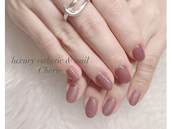シェリエ(Cherie)/アシメネイル/片側マット仕上げ