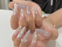 R beauty salon -nail-