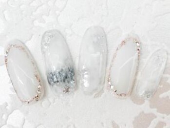 クアトログランシュ 青葉台(QUATRO×GranCieux)/ホワイト×ニュアンスネイル