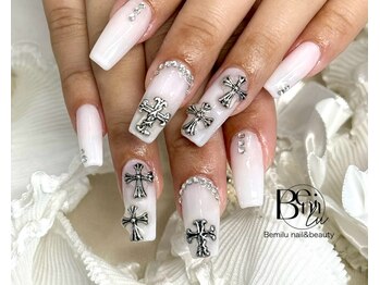 ベミル(Bemilu)/アクリル+デザイン