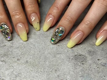 アンネイル(anne nail)の写真/【最旬デザインも持ち込みデザインも叶う高技術♪】季節に合わせたデザインが勢揃い★納得の仕上がりに!