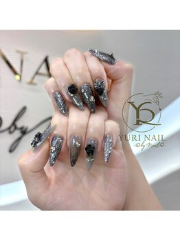 ユリナリタ(YuRi Narita)/