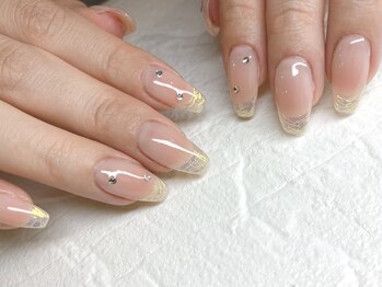 ネイルキュート アンド クールラッシュ 亀有店(nailcute & CoolLash)/チークにオーロラフレンチ♪