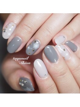 たゆ ネイル(たゆnail)/お持ち込みグレージュ冬ネイル