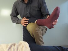 くろさきカイロプラクティックの雰囲気（足先から頭のてっぺんまで。熟練の手技でほぐします）