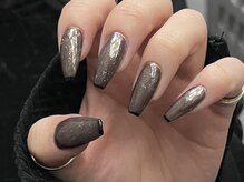 アイネイルズ 三宮店(I nails)/奥行シルバーブラック￥8500