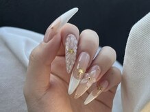 ネイルアヴァンス 京橋店(Nail AVANCE.)/お花×白フレンチ夏ネイル
