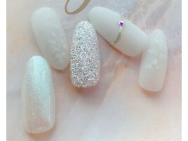 上品アクセサリーネイル
