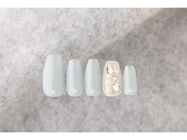 ストレートフレンチネイル