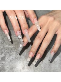 全おまかせでキレイめネイル