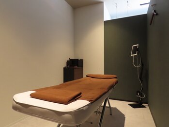 ディベス 仙台卸町本店(DIVES)の写真/【頭皮から極上リフレッシュ☆完全個室で贅沢ヘッドスパ】ストレスを解き放つ至福の時間を堪能ください☆