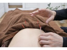 楽する鍼灸 整骨院 南福岡院/