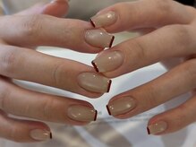 クルネ(QULNE)/スキニーフレンチネイルボルドー