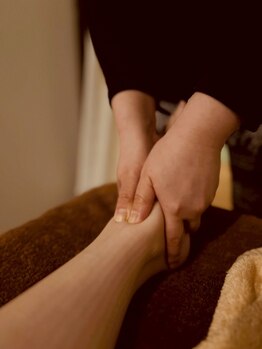 手もみ処さざ波 港町店/南国気分でほっとひと息