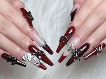 サリーネイルラボ(Sully Nail Lab)の写真/韓国・ワンホン・キラキラ・大人可愛いなど多彩なデザイン♪ガーリーから個性派まで幅広く対応◎