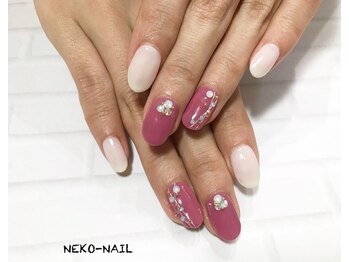 ネコ ネイル(NEKO NAIL)/ストーンアート