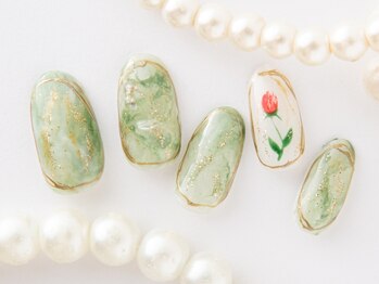 ティアリーネイル コレットマーレ店(Tiary Nail)/チューリップネイル